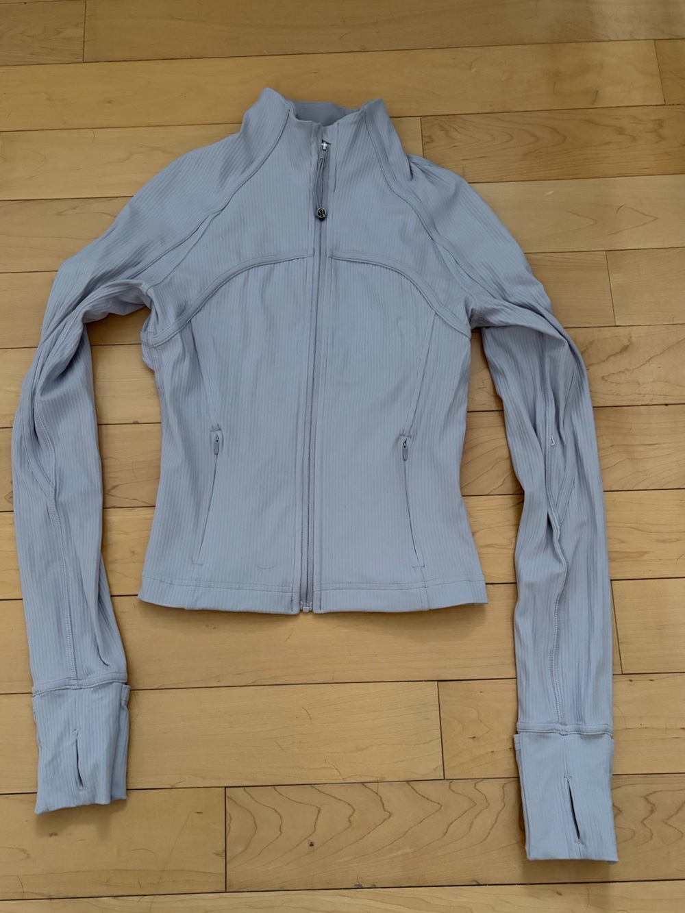 Lululemon Cropped Ribbed Define Size 4 light lavender
